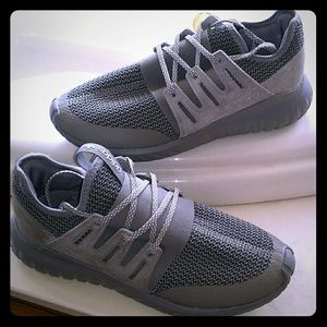 Adidas Tubular Radial Men's Shoes